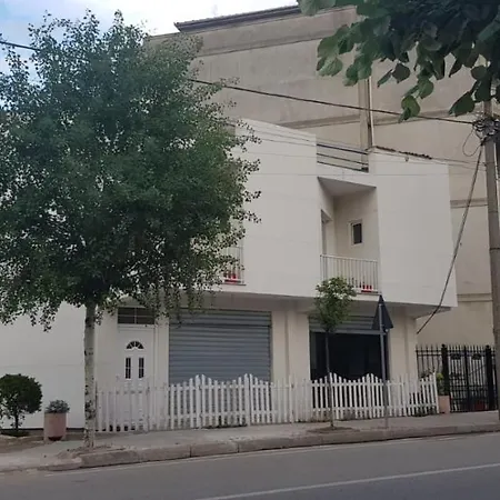 Hill View 7 公寓式酒店