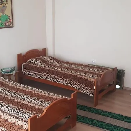 Hill View 7 公寓式酒店