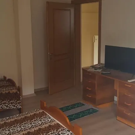 Hill View 7 3* Pogradec